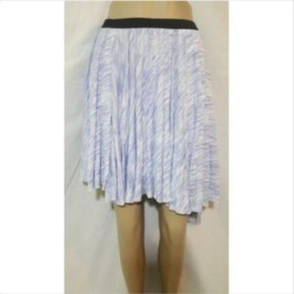 OLIVE + Oak Blue White Asym. Print Skirt M - Picture 2 of 4